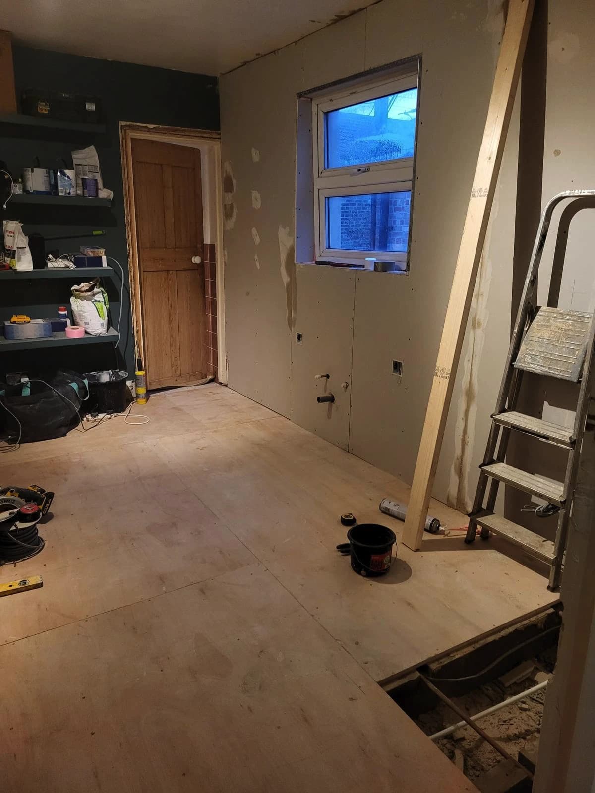 Bathroom Design and Renovation in E7 photo 7